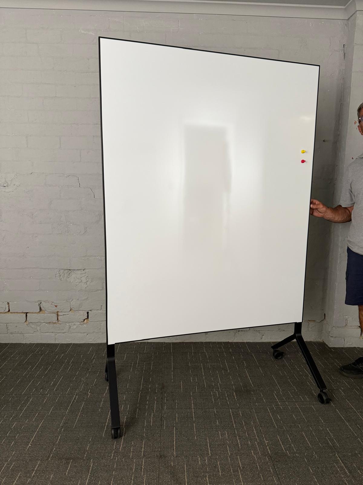 Glide E3 Ceramic Steel Whiteboard